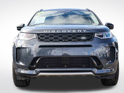 Used 2025 Land Rover Discovery Sport S image 2