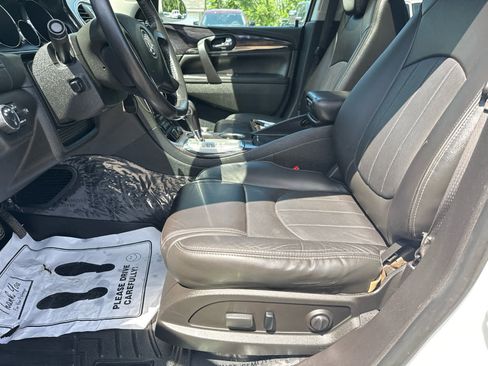 Used 2017 Buick Enclave Premium AWD/4WD image 11