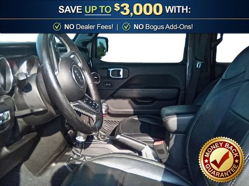 Used 2018 Jeep Wrangler Unlimited Sahara AWD/4WD image 14
