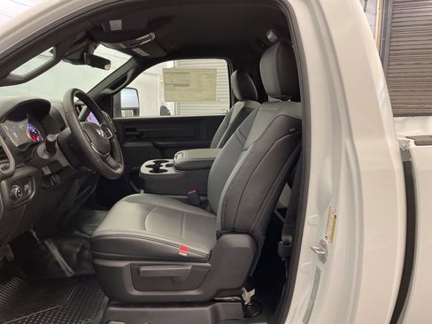 New 2026 RAM 2500 Tradesman image 15