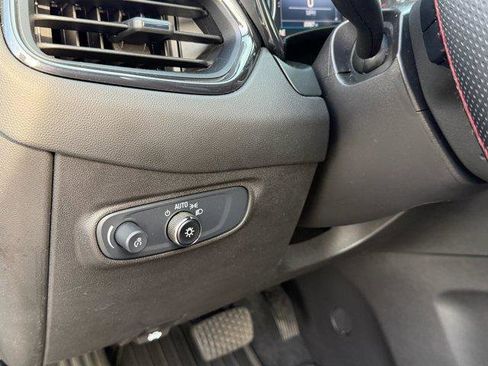 Used 2024 Chevrolet Equinox RS image 24