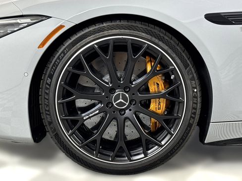 New 2025 Mercedes-Benz SL 63 AMG S e Performance 4MATIC image 11
