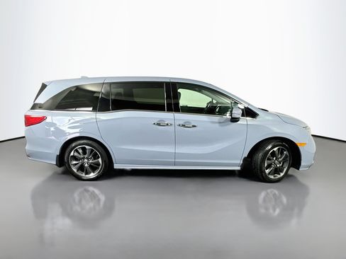 Used 2024 Honda Odyssey Elite image 8