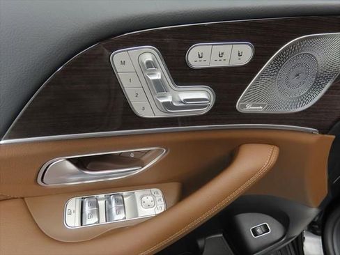 New 2026 Mercedes-Benz GLS 450 4MATIC image 24