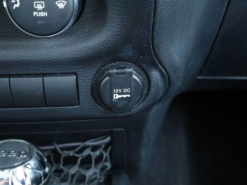 Used 2014 Jeep Wrangler Unlimited Sport w/ Quick Order Package 24S AWD/4WD image 28
