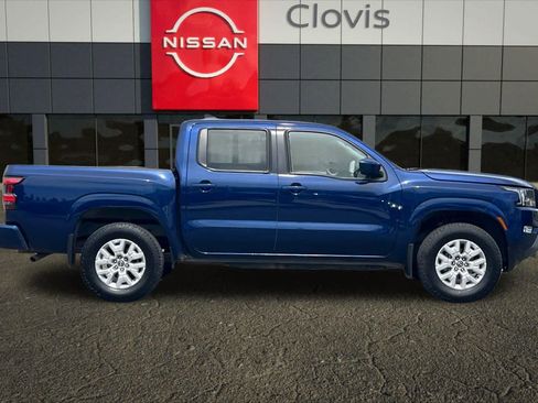 Certified 2023 Nissan Frontier SV w/ SV Convenience Package AWD/4WD image 9