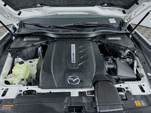 Certified 2024 MAZDA CX-90 Plug-In Hybrid w/ Preferred AWD/4WD image 32