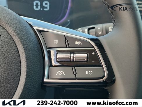 New 2026 Kia Seltos S FWD image 23