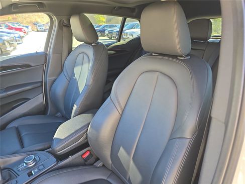Used 2022 BMW X2 sDrive28i w/ Convenience Package image 22