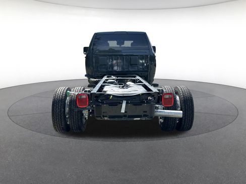 New 2026 RAM 5500 Tradesman AWD/4WD image 4