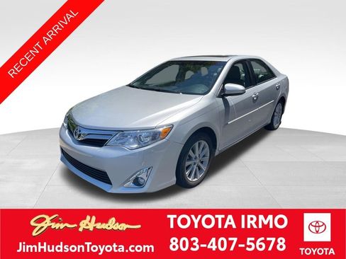 Used 2014 Toyota Camry XLE FWD image 1