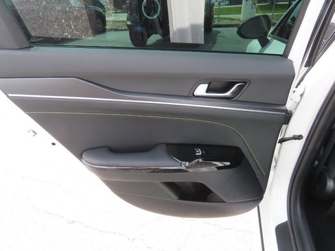 Used 2026 Kia K5 GT FWD image 18