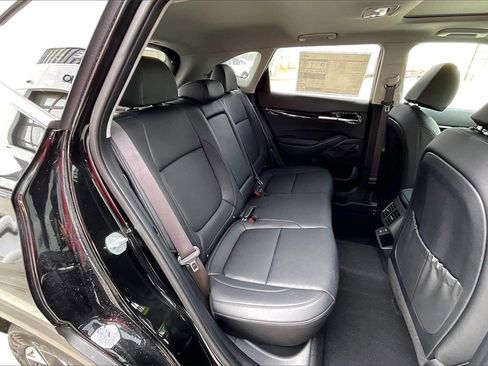 Used 2025 Kia Seltos EX w/ EX Sunroof Package image 27