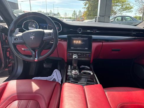 Used 2019 Maserati Quattroporte S GranLusso RWD image 18