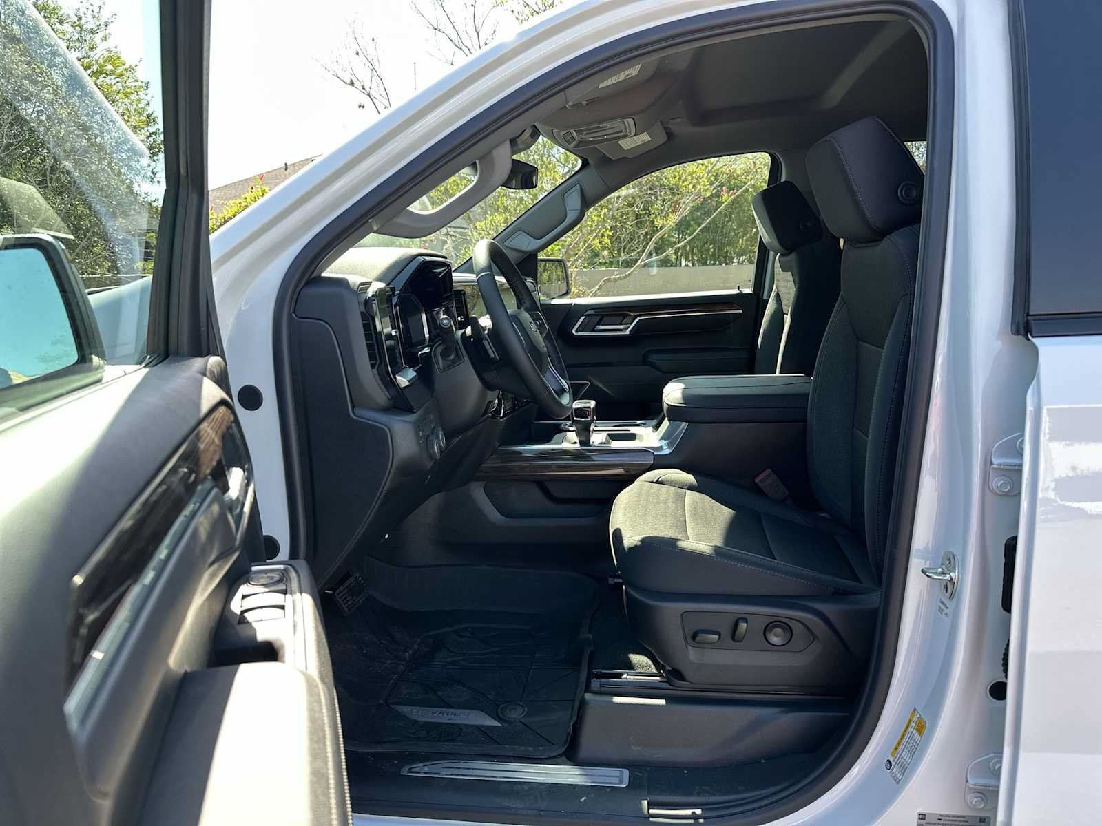 New 2026 Chevrolet Silverado 1500 RST w/ LPO, Dark Essentials Package RWD image 2