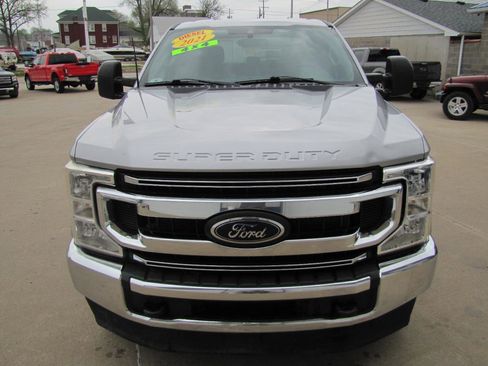 Used 2021 Ford F250 XL w/ STX Appearance Package AWD/4WD image 3