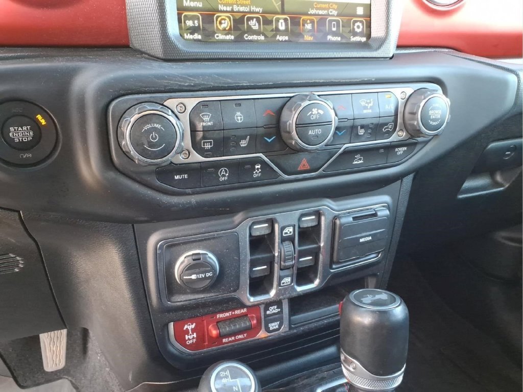 Used 2021 Jeep Wrangler Unlimited Rubicon AWD/4WD image 26