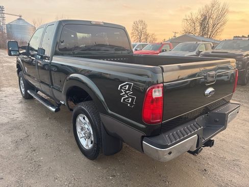 Used 2013 Ford F250 XLT w/ XLT Value Pkg image 3