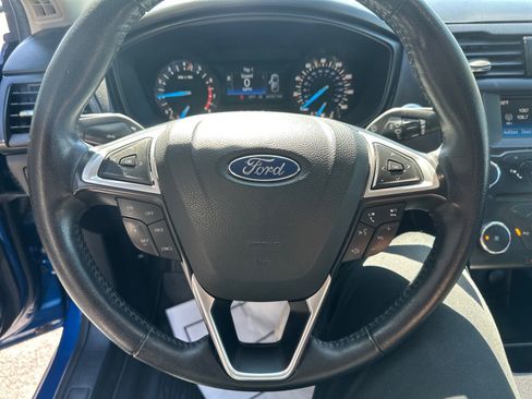 Used 2018 Ford Fusion SE w/ Equipment Group 201A FWD image 21