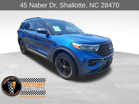 Used 2023 Ford Explorer XLT RWD image 1