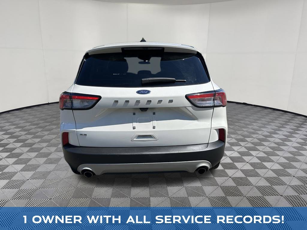 Used 2022 Ford Escape SE FWD image 5