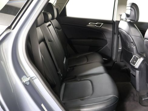 Used 2023 Kia Sportage EX FWD image 34