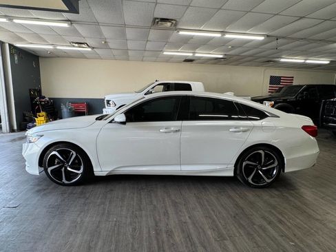 Used 2018 Honda Accord Sport image 1