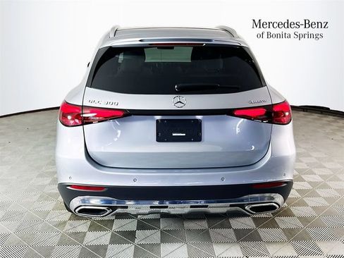 Used 2026 Mercedes-Benz GLC 300 4MATIC image 6