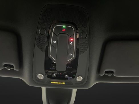 Used 2023 Audi Q5 2.0T Premium w/ Convenience Package image 24