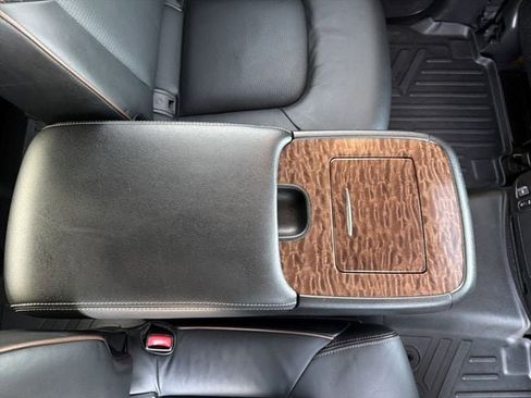 Used 2019 Nissan Armada Platinum w/ Captain's Chairs Package image 30