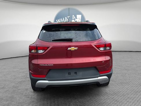 Used 2023 Chevrolet TrailBlazer LT w/ Convenience Package FWD image 5