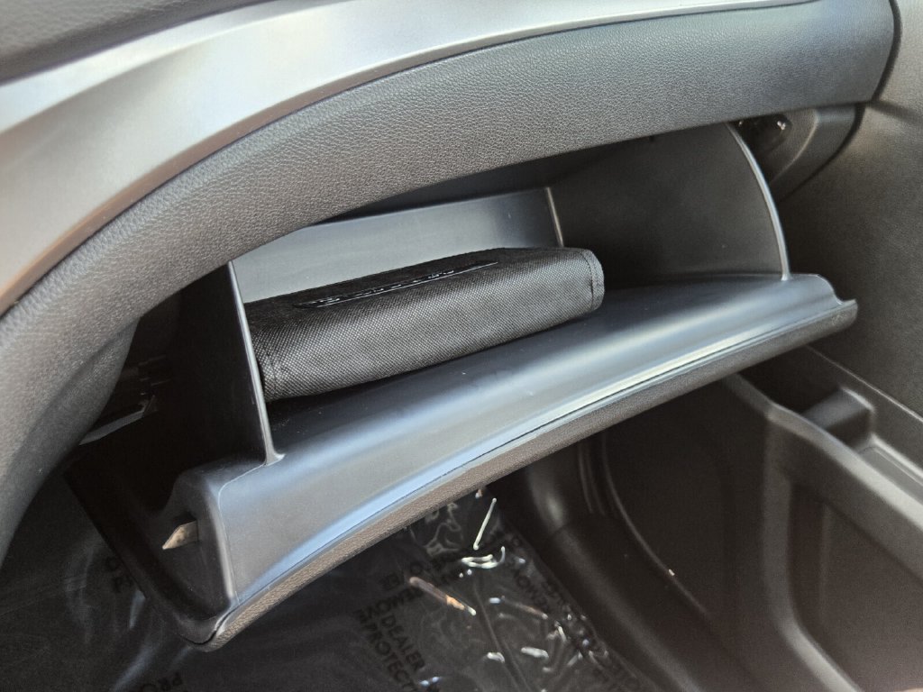 Certified 2025 Honda Passport EX-L image 22