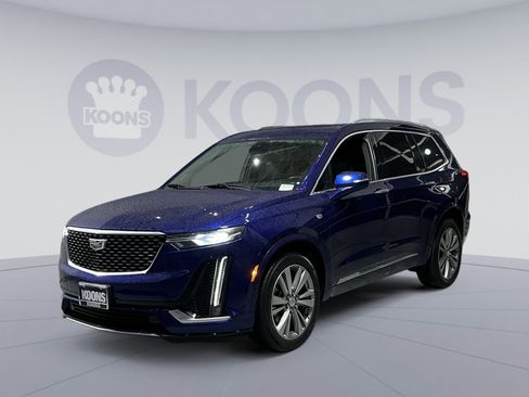 Used 2023 Cadillac XT6 Premium Luxury image 1