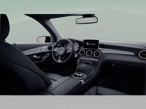 Certified 2019 Mercedes-Benz GLC 300 4MATIC image 43