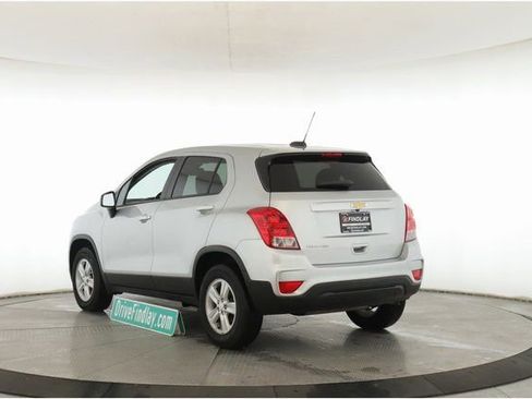 Used 2022 Chevrolet Trax LS w/ Tint and Cruise Package image 8