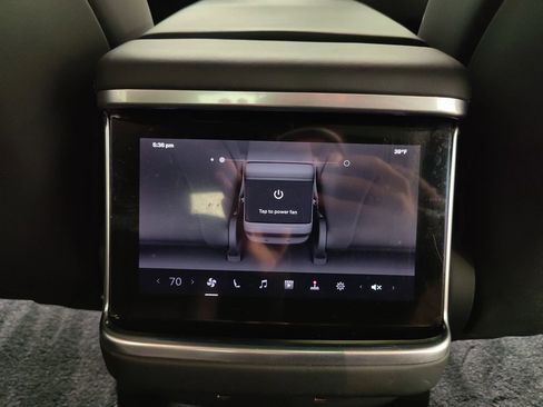 Used 2022 Tesla Model S image 17