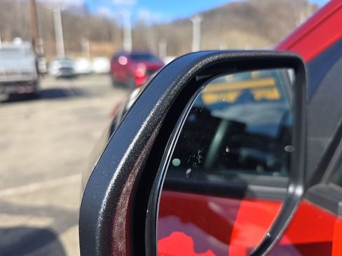 Used 2023 Ford Maverick Lariat w/ Lariat Luxury Package image 13