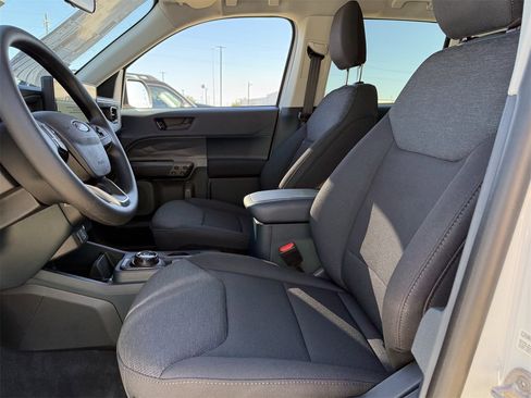 New 2026 Ford Maverick XL image 27