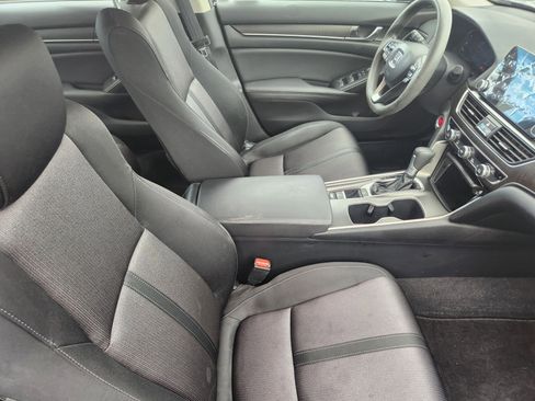 Used 2019 Honda Accord EX image 28