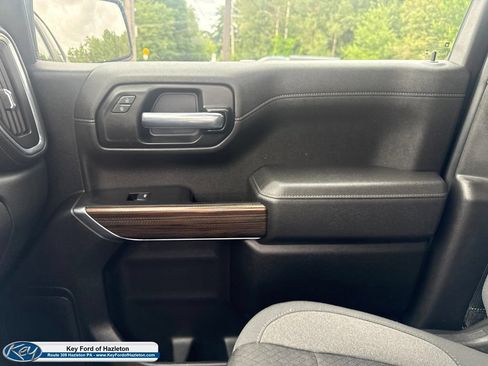 Used 2021 Chevrolet Silverado 1500 LT AWD/4WD image 33