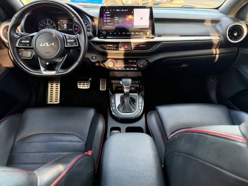 Used 2023 Kia Forte GT w/ GT2 Package image 18