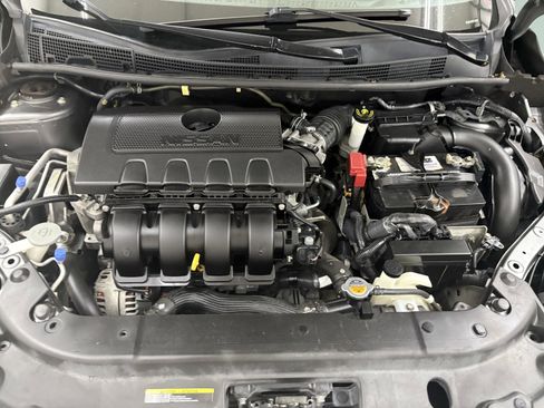 Used 2019 Nissan Sentra S image 8