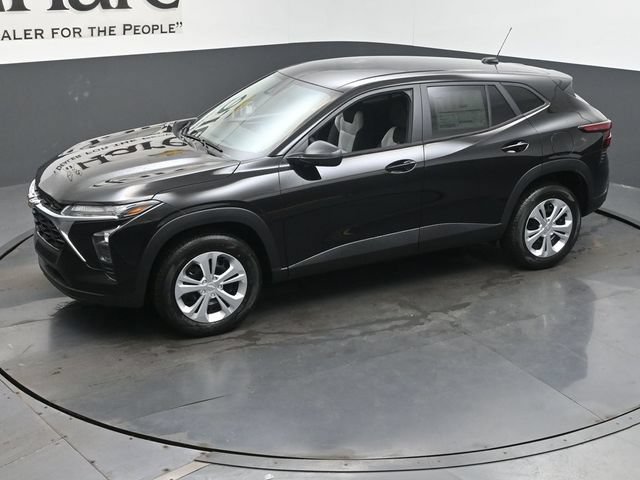 New 2026 Chevrolet Trax LS FWD image 22