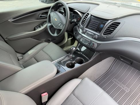 Used 2019 Chevrolet Impala LS FWD image 17