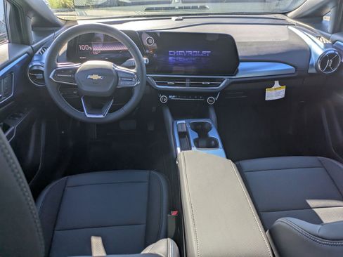 Used 2026 Chevrolet Equinox EV LT w/ LPO, All-Weather Mat Package image 15