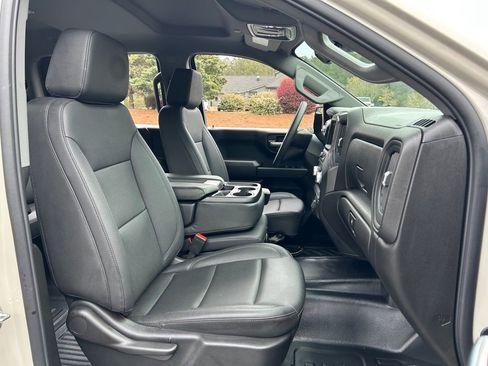 Certified 2026 GMC Sierra 1500 Pro w/ Pro Value Package image 40