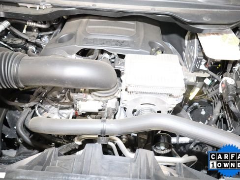 Used 2026 RAM 1500 Laramie AWD/4WD image 14