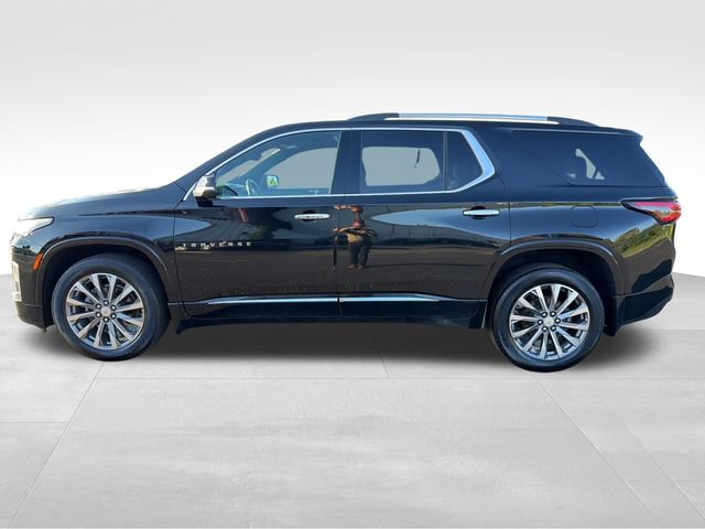 Used 2022 Chevrolet Traverse Premier w/ LPO, Floor Liner Package AWD/4WD image 2