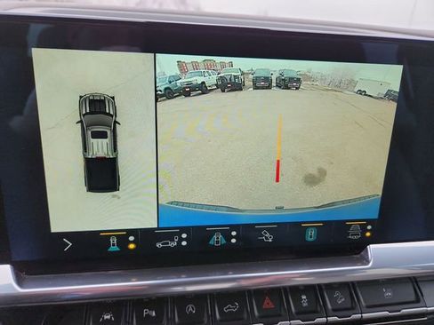 Certified 2022 Chevrolet Silverado 1500 LT Trail Boss w/ Convenience Package II image 14