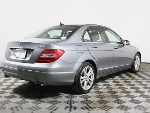 Used 2013 Mercedes-Benz C 300 4MATIC Sedan image 7